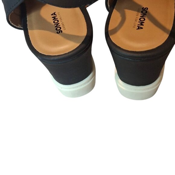 Sonoma Black Leather Wedge Sandals Size 8 - Picture 4 of 5